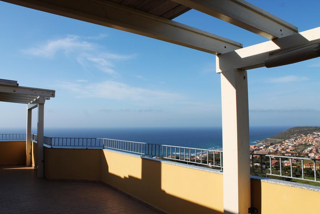 B&B L'Alba Nel Golfo Castelsardo Exterior foto